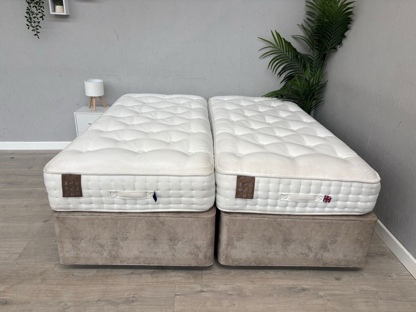 Staples and Co. Artisan UTOPIA 6ft Superking Zip & Link Mattress - RRP £2,999
