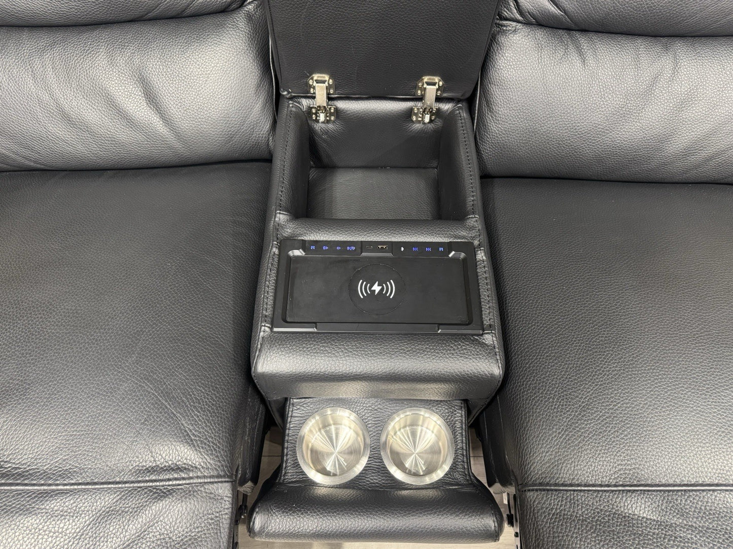 SCS  Cleveley Leather 2+2 Seater Power Recliner/Headrests + Console  - RRP £2898