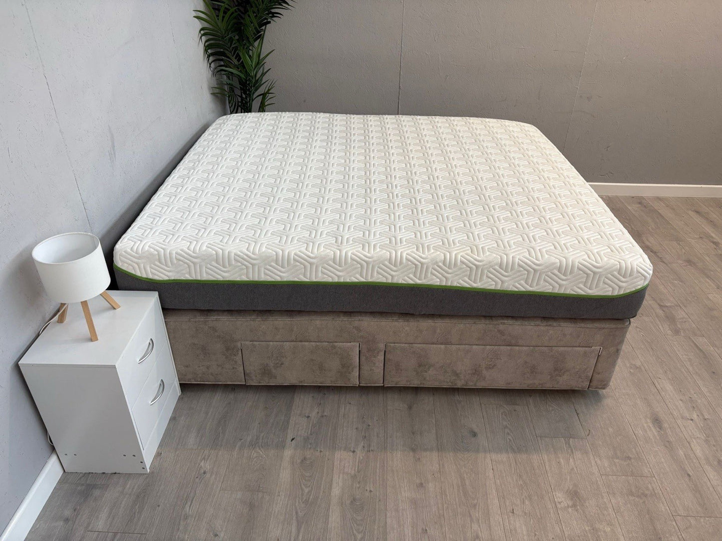 Tempur HYBRID ELITE Memory 6ft Superking Mattress, Medium - RRP £2,499