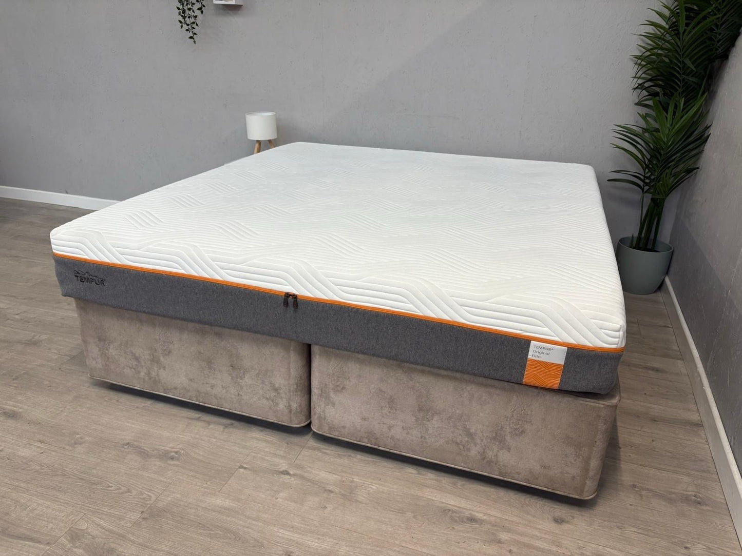 Tempur ORIGINAL ELITE Memory 6ft Superking Mattress, Medium - RRP £2,399