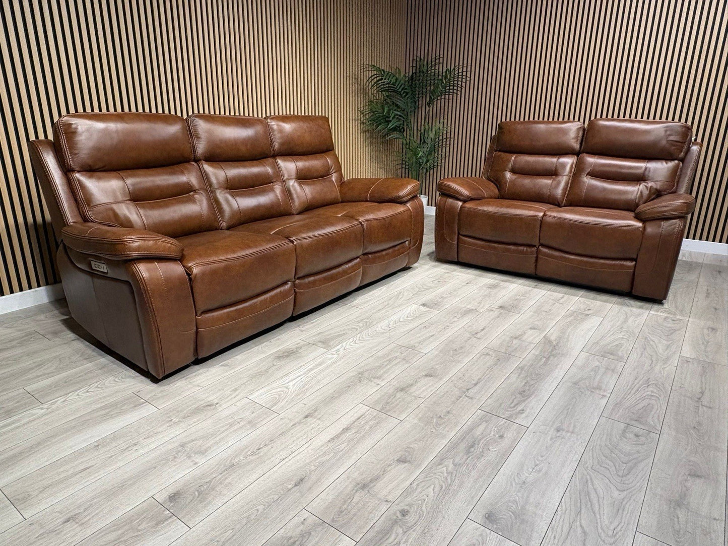 Kingsbury Premium Leather 3+2 Seater Power Recliner Sofa Set - RRP £3898