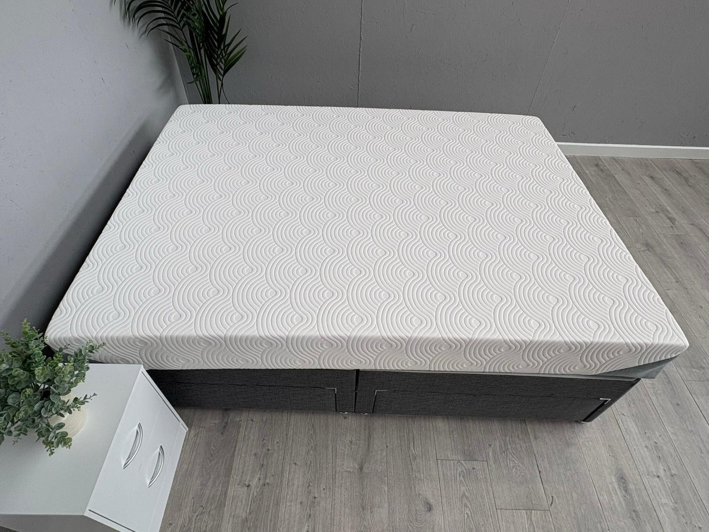 Tempur ONE 5ft Kingsize Mattress, Medium - RRP £1,499