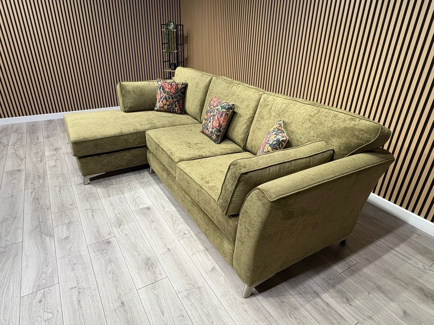 Furniture Village SASHA Fabric Large LHF Chaise Corner Sofa - RRP £3,295