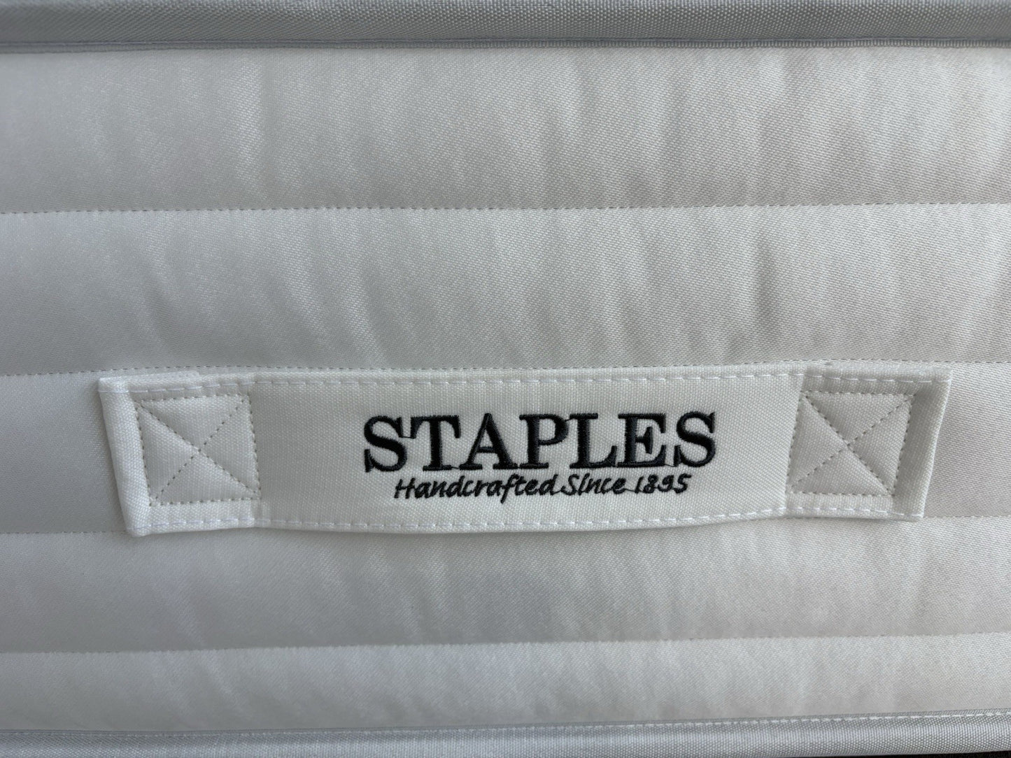 Staples and Co Eco Revitalise Pocket 3800 4ft 6 Double Mattress - RRP £1,499