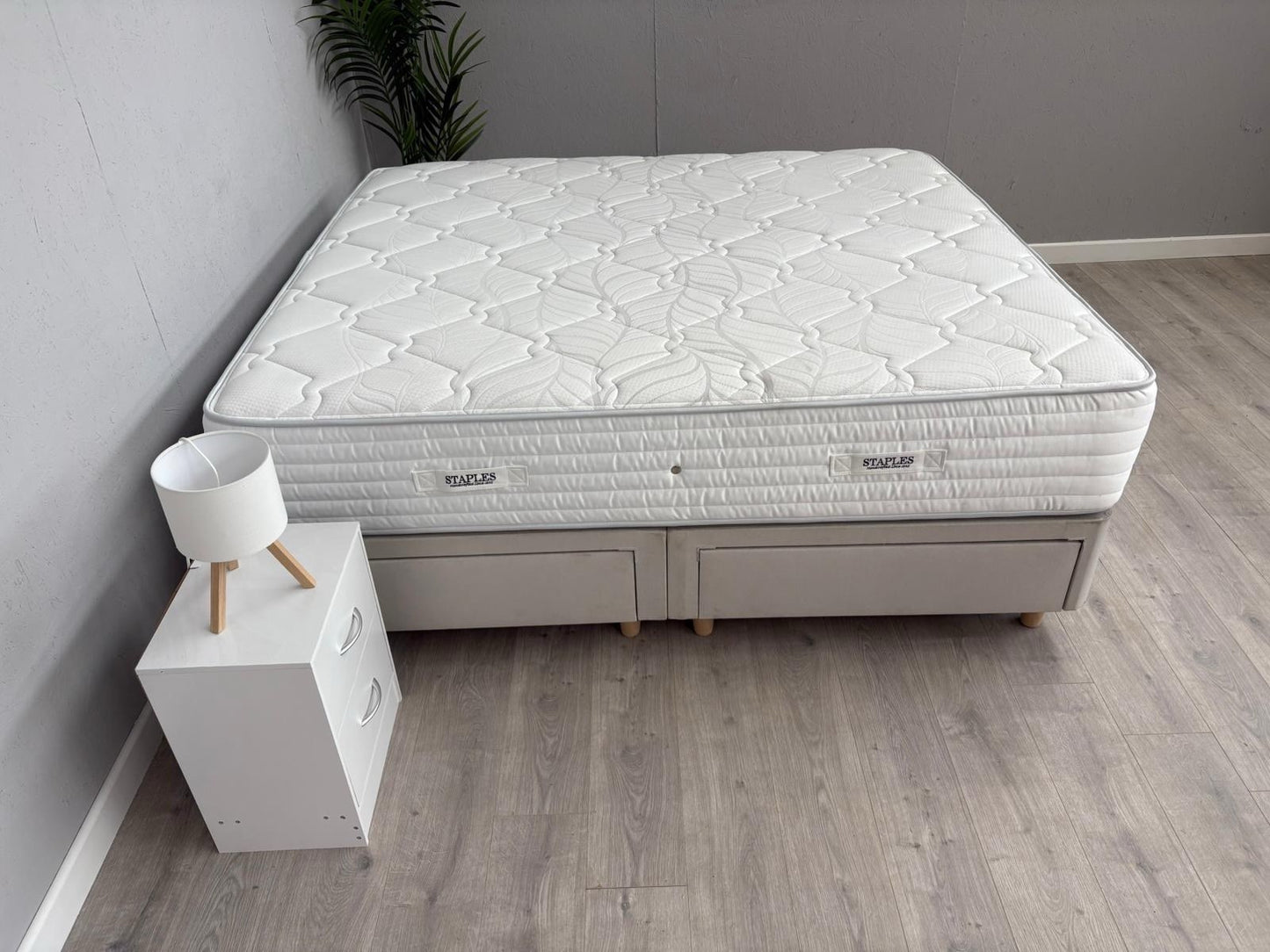 Staples and Co. Eco Latex Restore Ortho 2000 Mattress, 6ft Superking - RRP £1499