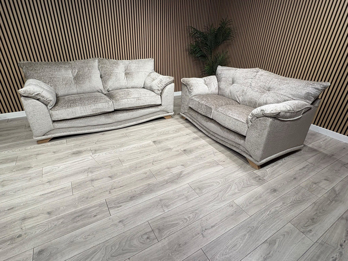 Oak Furnitureland RAVELLO Style Fabric 3 + 2 Seater Sofa Set - RRP £2,798