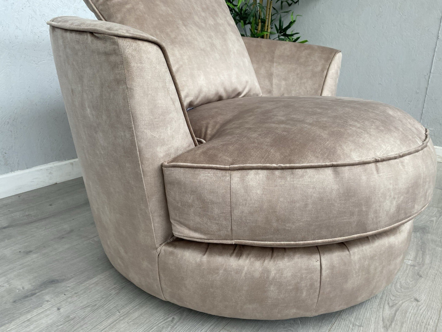 Furniture Village LEGEND Fabric Swivel Chair / Armchair - RRP £799