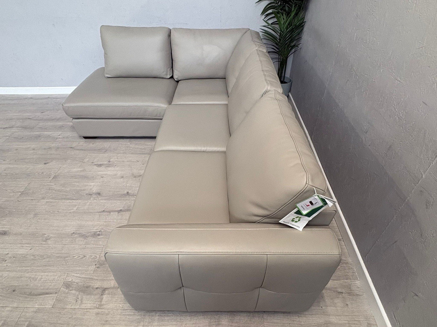 Furniture Village Dinky LHF Leather Corner Chaise End Sofa - RRP £1795