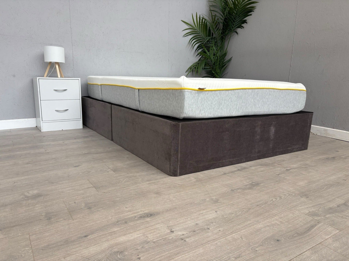 EVE Hybrid Duo 4ft Small Double Mattress, Medium - RRP £599