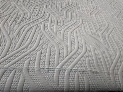 Tempur PRO PLUS 4ft 6 Double Mattress, Medium ( SEE PICTURES ) - RRP £2,299