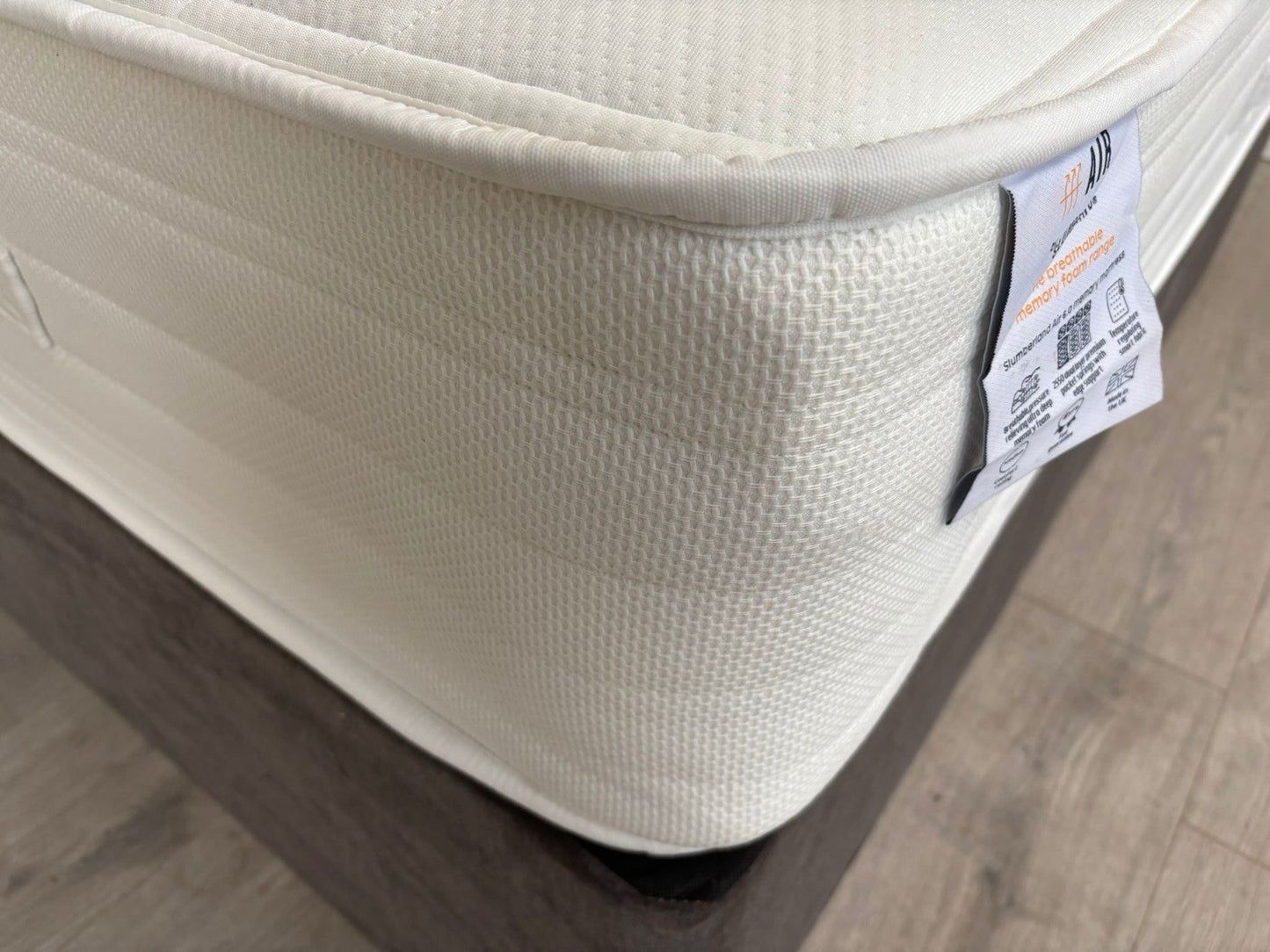 Slumberland AIR 6 Memory 4ft 6 Double Mattress, Medium - RRP £899