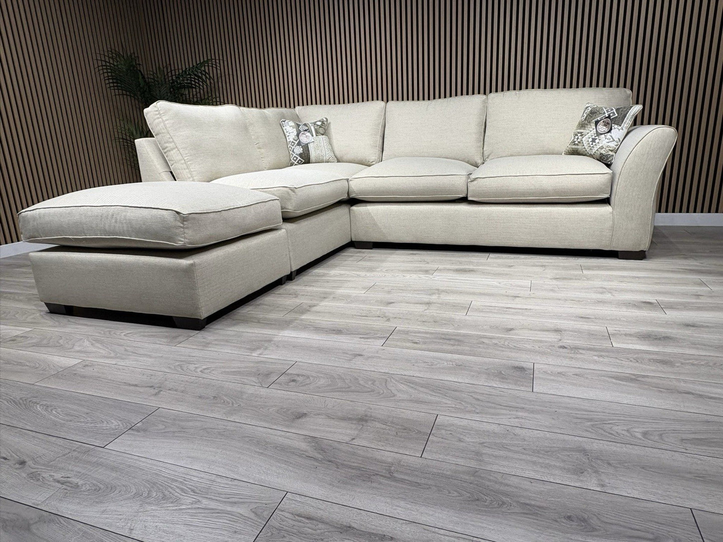 Furniture Village NEW LEGEND LHF Open Chaise Corner Sofa - RRP £1995