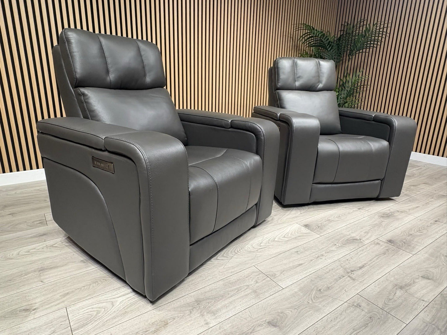 SCS Adstock x2 Leather Power Recliner Chairs with Power Head Tilt RRP £2258