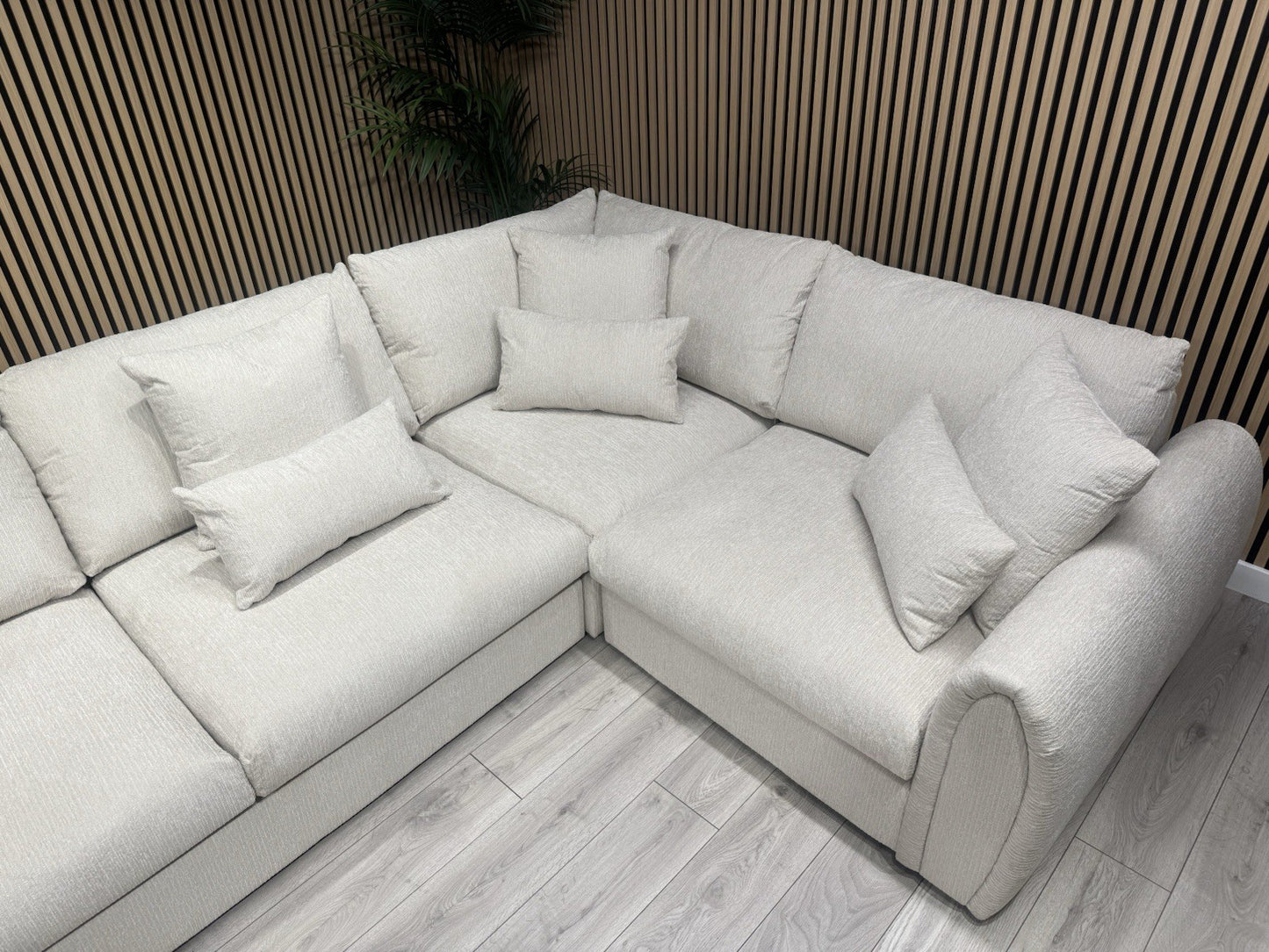 Sofology MARBLE ARCH Style Fabric RHF Corner Sofa, Cream - RRP £3,599