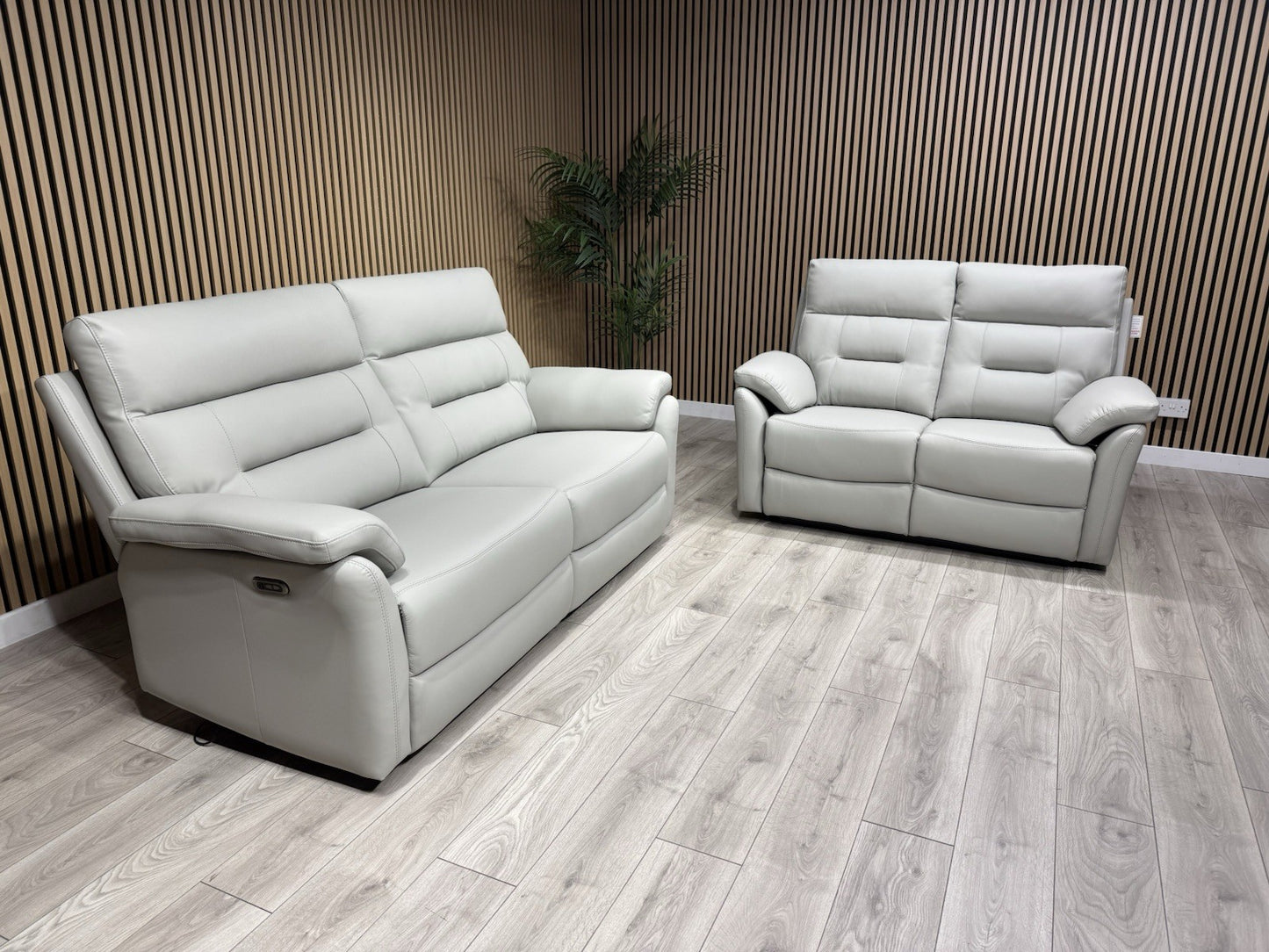 TREND Leather 3 + 2 Seater Power Sofa Set - RRP £4595