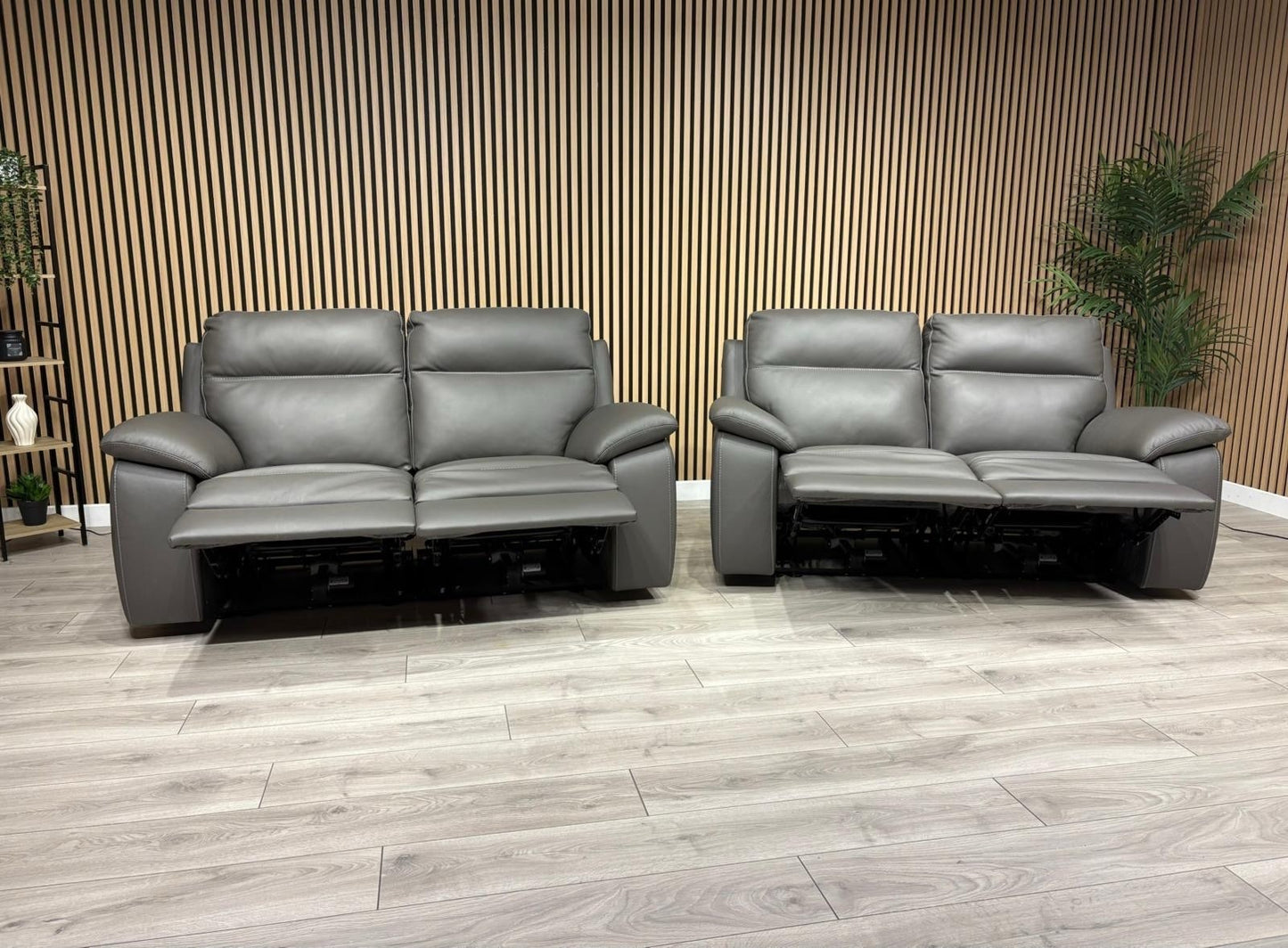 F. Village Nicoletti PEPINO Leather 2 x 2 Seater Recliner Sofa Set - RRP £4,990