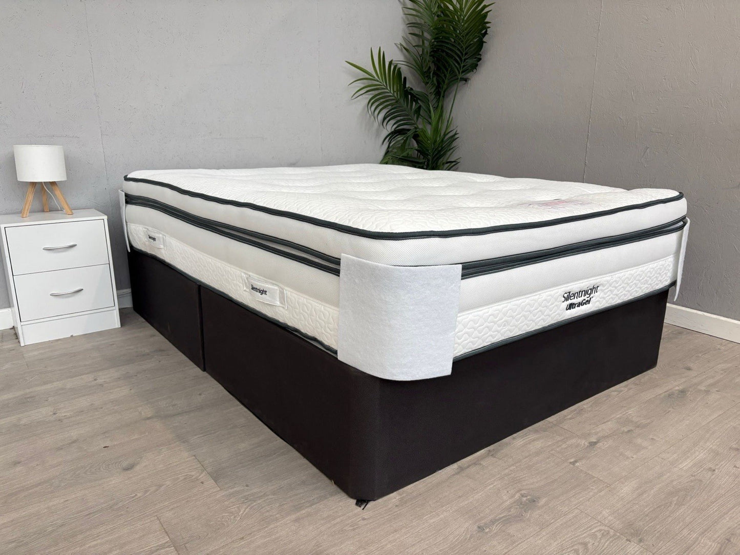 Silentnight TALIA UltraGel 1400 Pocket 5ft Kingsize Mattress - RRP £1,299