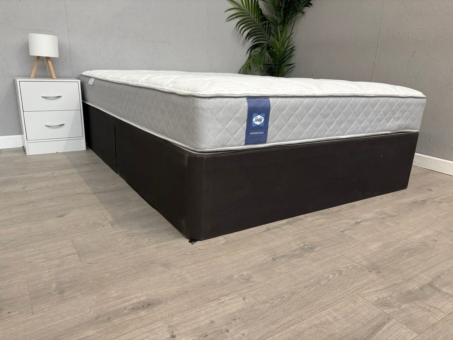 Sealy ADVANTAGE Classic 5ft Kingsize Mattress, Medium - RRP £919