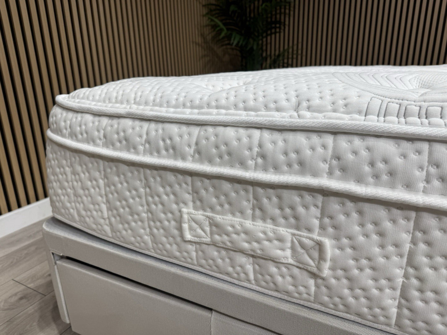 IGEL Advance 2050i 6ft Superking Mattress, Firm - RRP £1,899