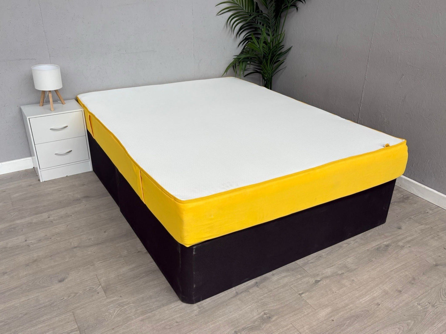 EVE Original Foam 5ft Kingsize Mattress, Medium - RRP £699