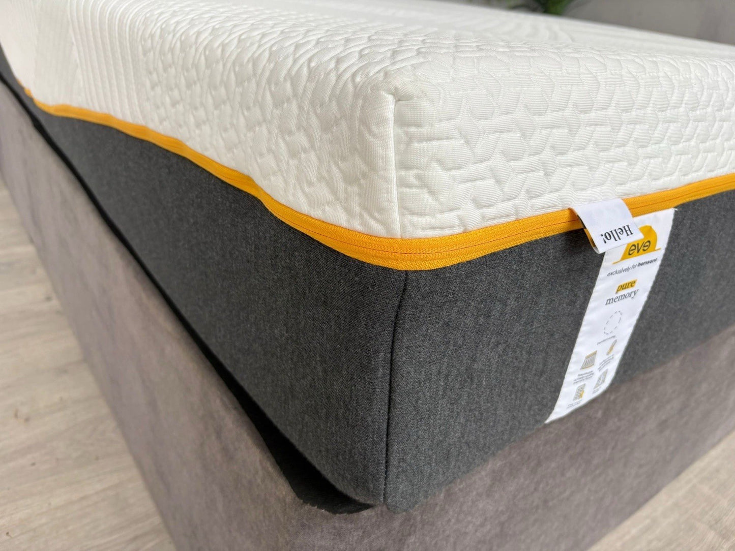 EVE Pure Memory 4ft 6 Double Mattress, Firm - RRP £999