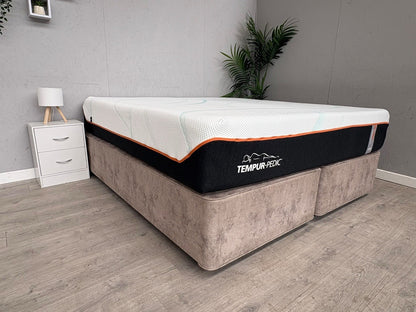 Tempur-Pedic Luxe Adapt 6ft Superking Mattress, Firm ( SEE PICTURES ) RRP £2,999