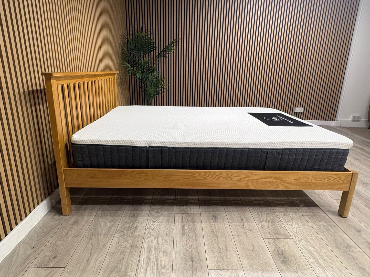 5ft Kingsize Wooden Bed Frame + Emma Original Mattress Set