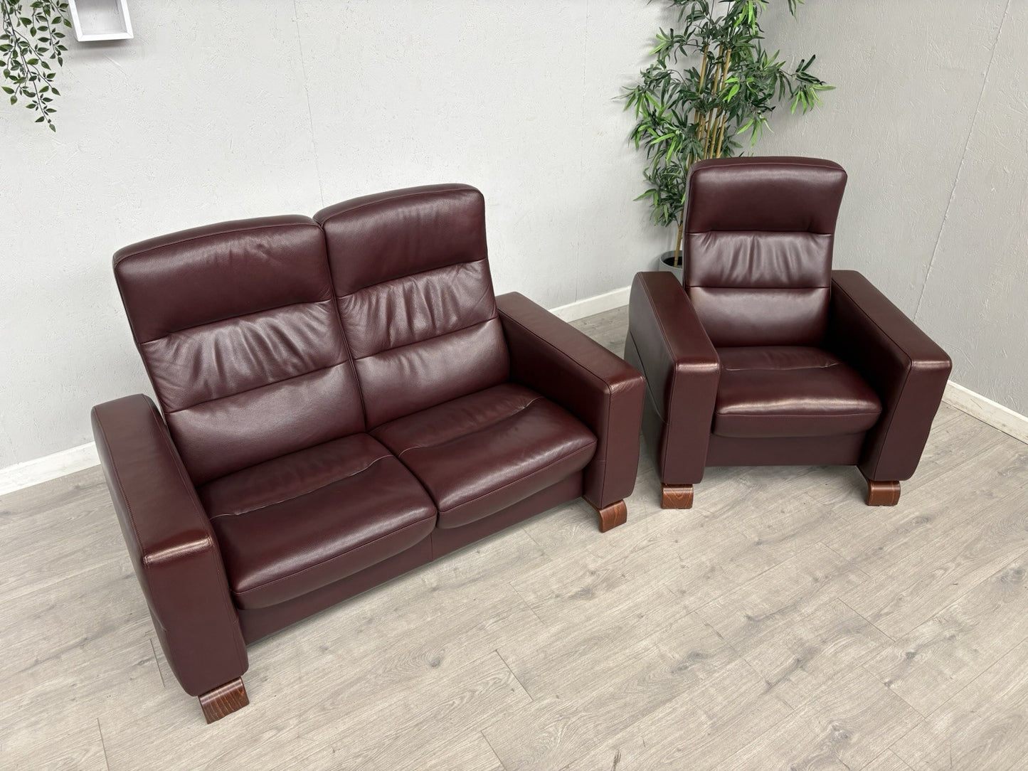 Stressless WAVE Leather High Back 2 Seater Sofa + Armchair  - RRP £4,998