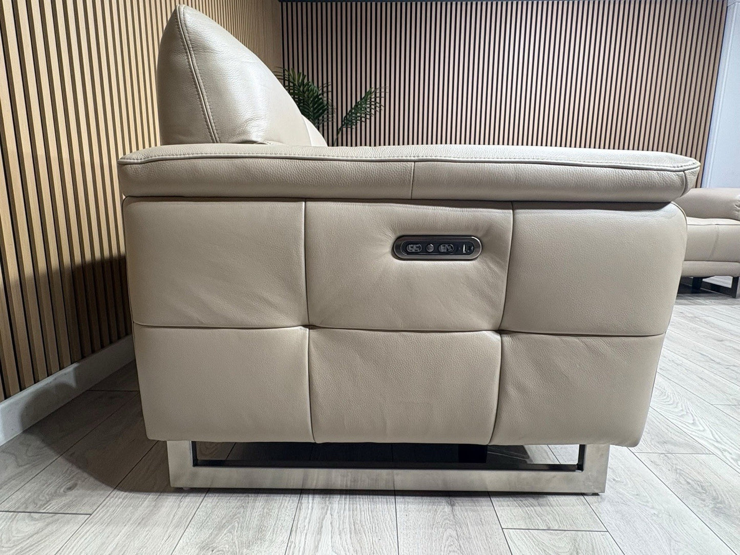 Furniture Village MOET Large Leather Power Recliner Corner Sofa - RRP £4,495