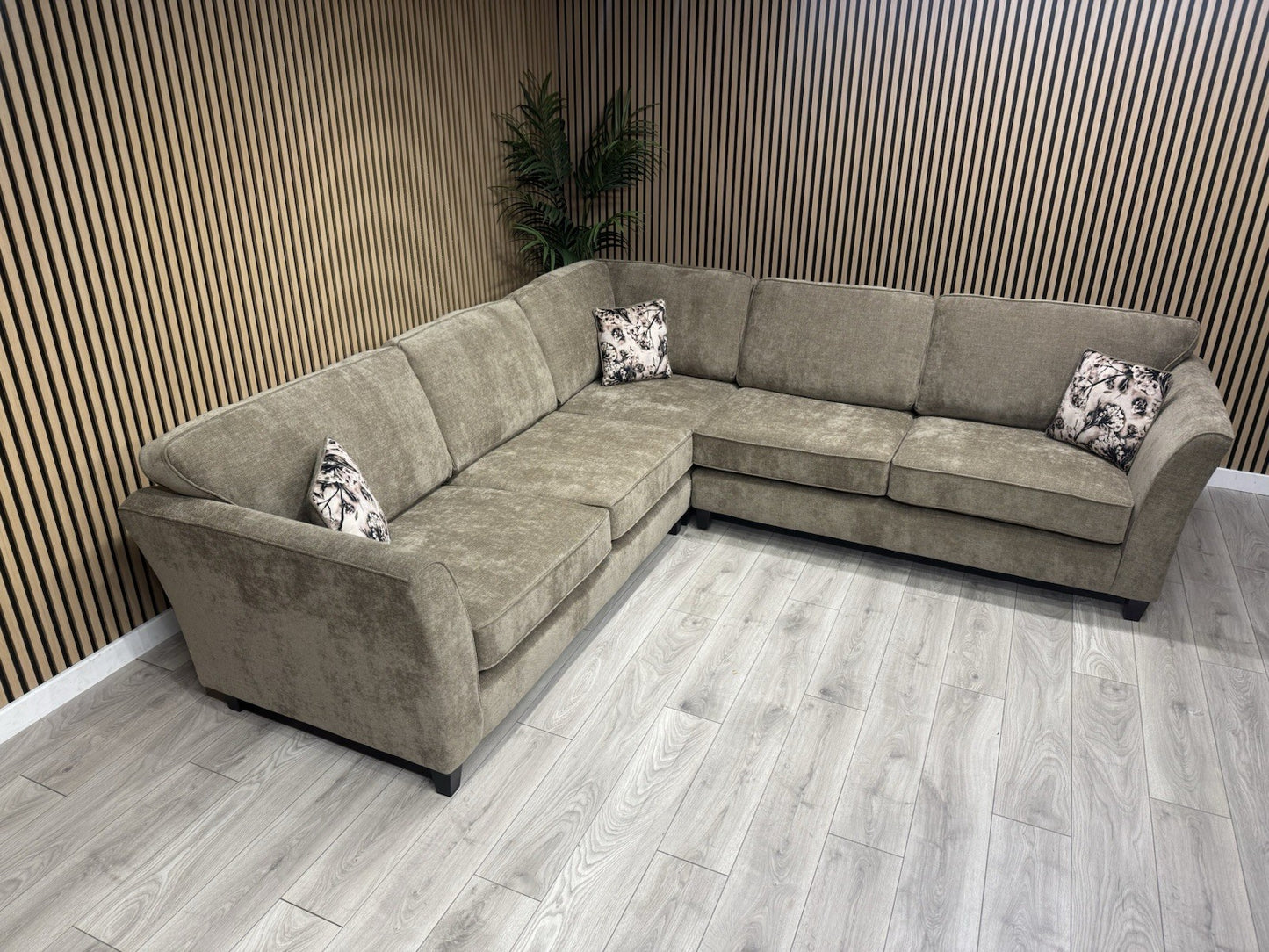 Furniture Village SASHA Fabric Large Corner Sofa ( 3 Corner 3 ) - RRP £3,495