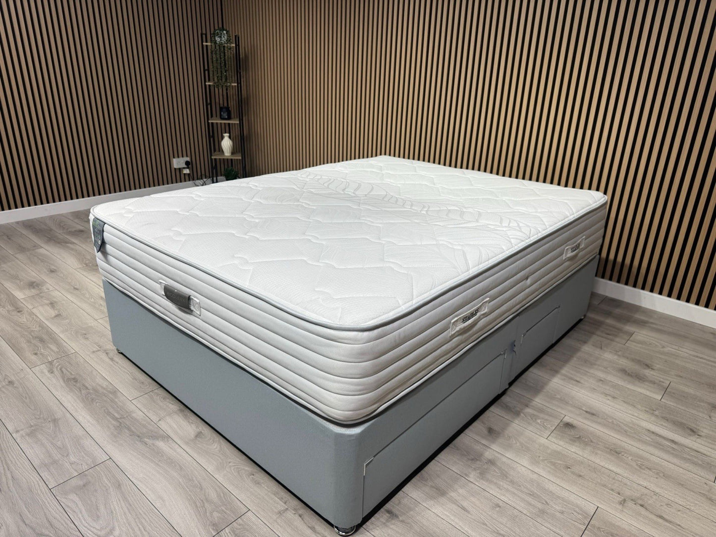 Staples and Co Eco Latex Restore Ortho 2000 Mattress 4ft 6 Double - RRP £1,099
