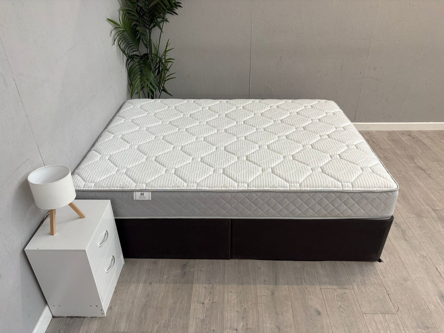 Sealy ADVANTAGE Classic 5ft Kingsize Mattress, Medium - RRP £919