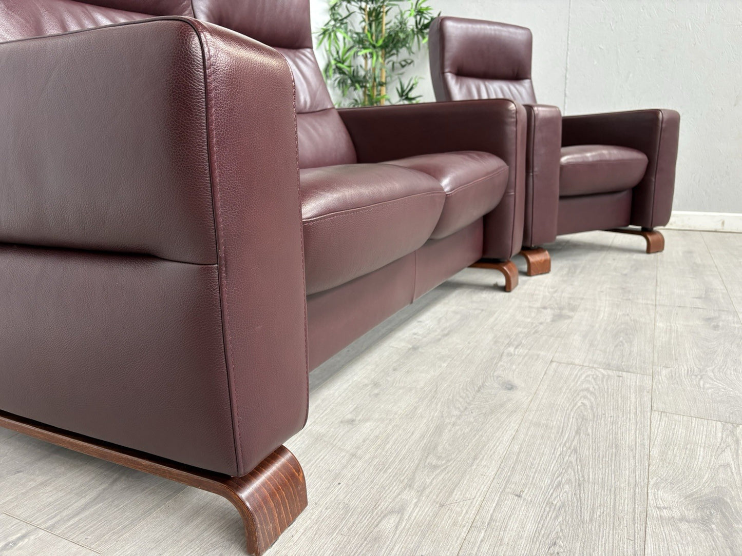 Stressless WAVE Leather High Back 2 Seater Sofa + Armchair  - RRP £4,998
