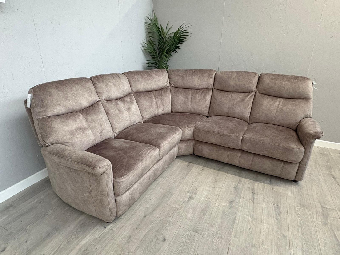 Furniture Village LILLE Fabric Compact Large 2 Corner 2 Sofa  - RRP £2,295