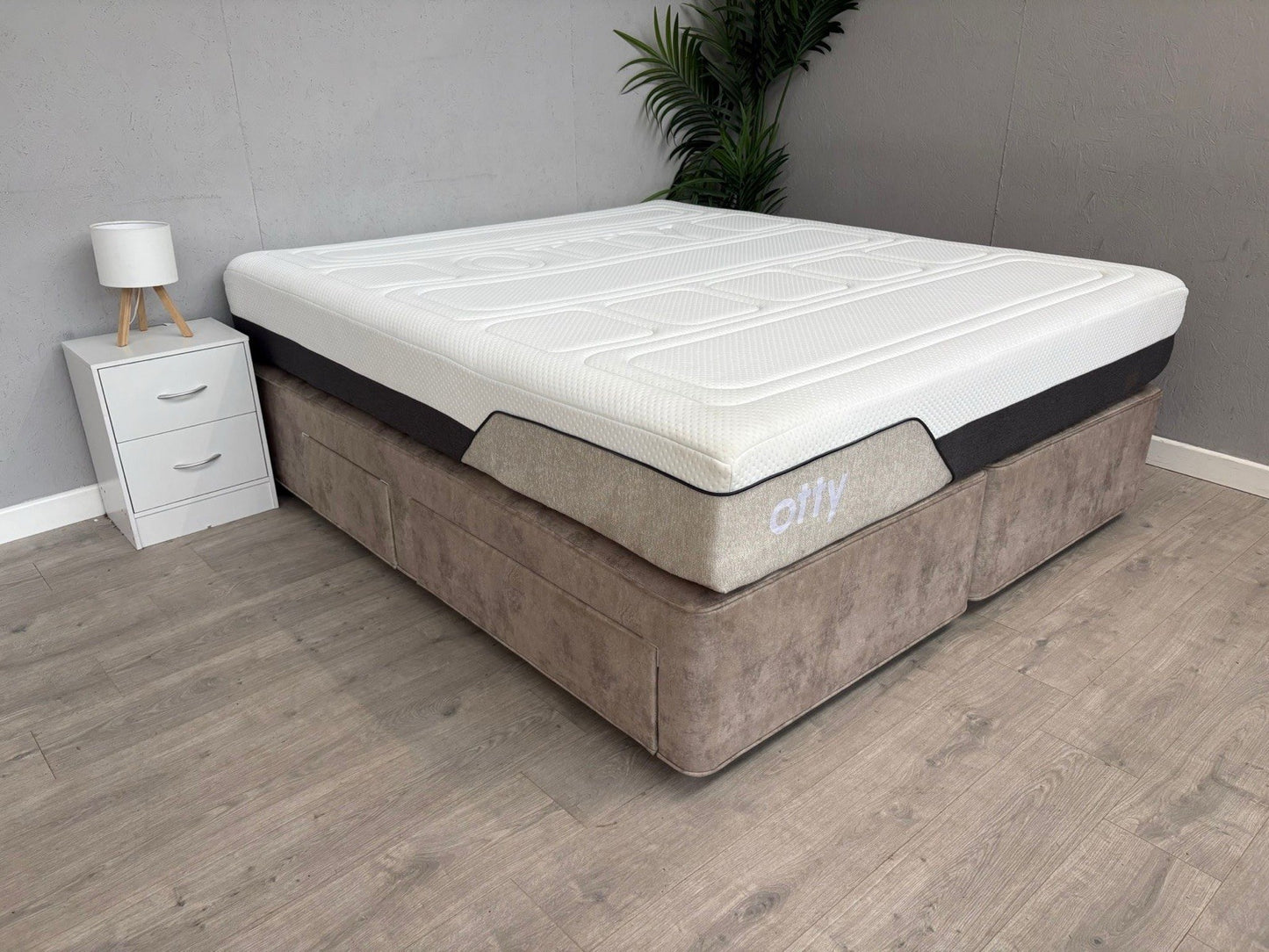OTTY Pure Hybrid 4000 Pocket Sprung 6ft Superking Mattress - RRP £999