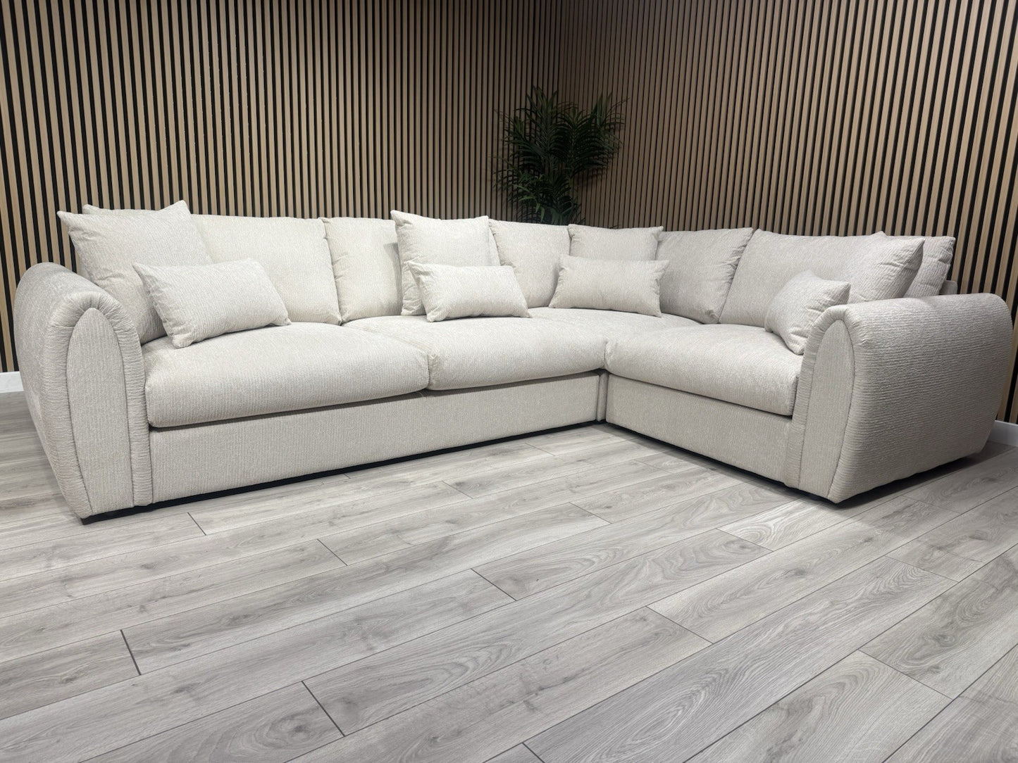 Sofology MARBLE ARCH Style Fabric RHF Corner Sofa, Cream - RRP £3,599