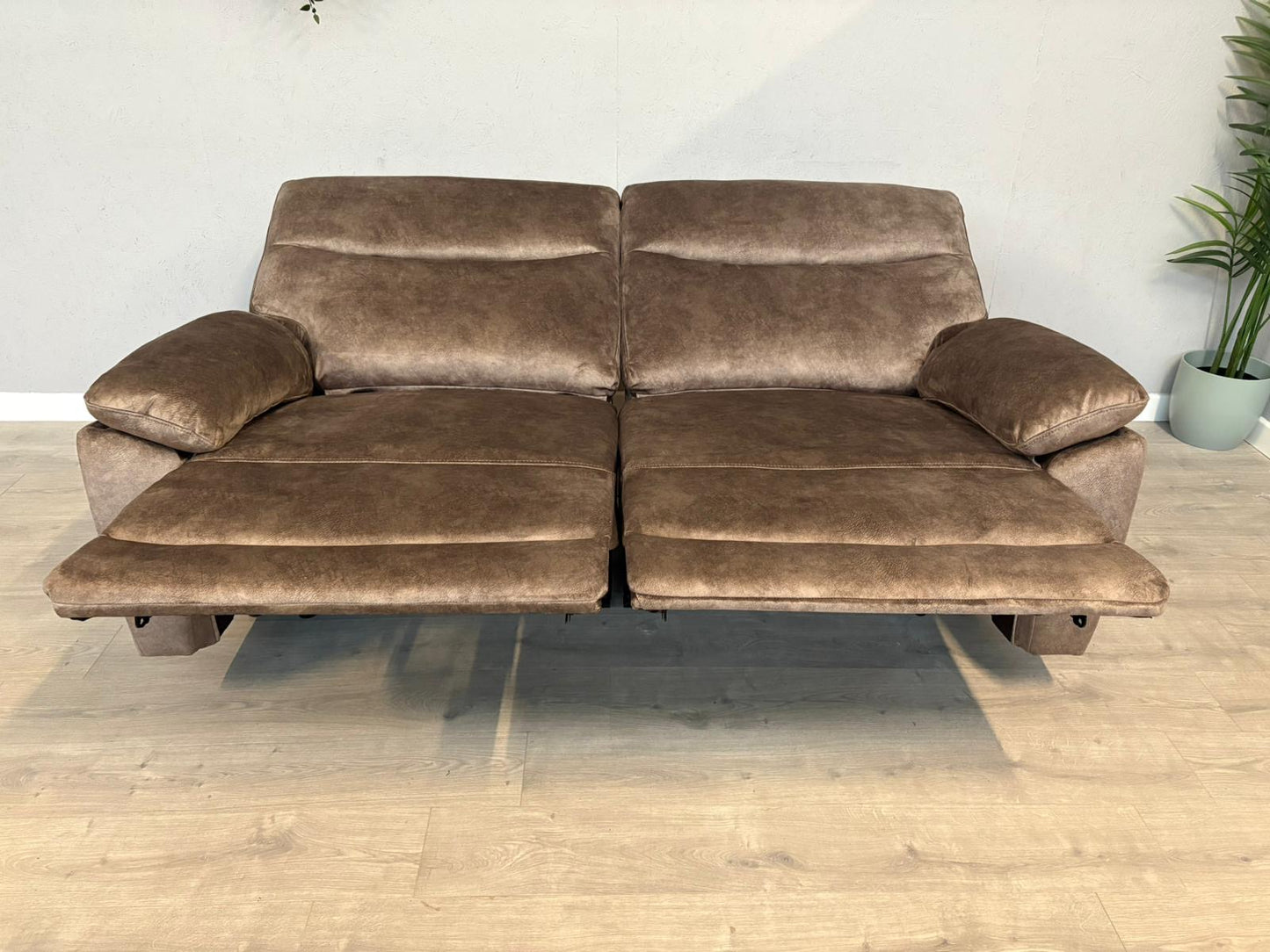 DFS Faxon Fabric 3 Seater Power Recliner Sofa - RRP £899