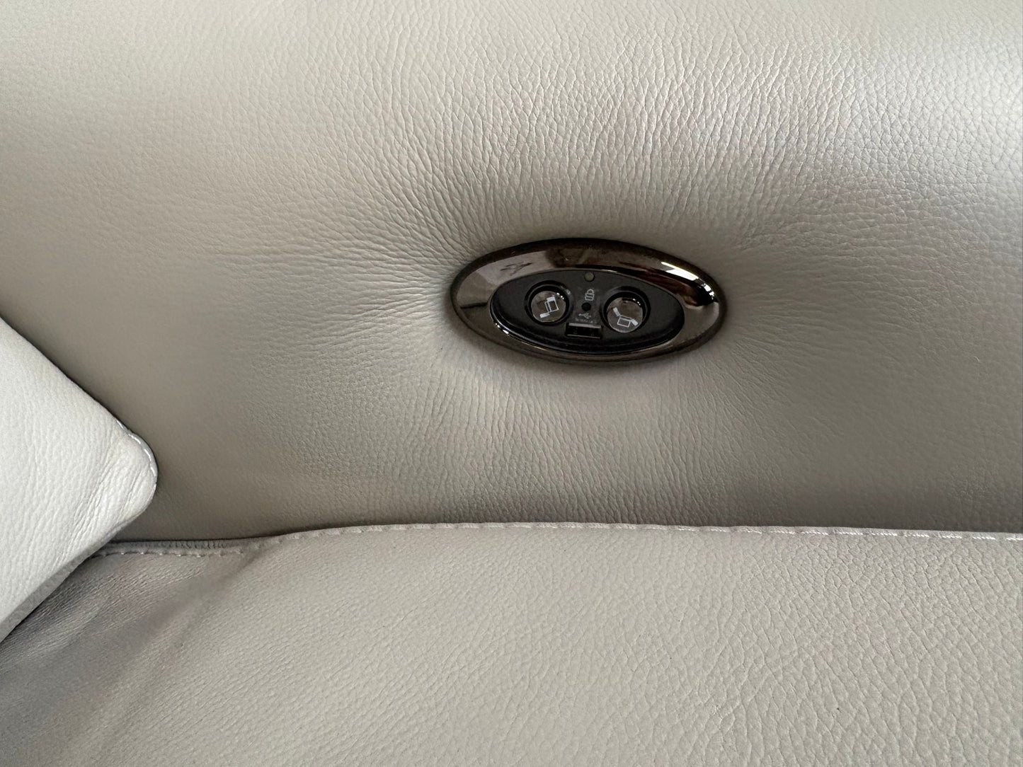 Furniture Village Elixir 3 Seater + 2 Armchairs Leather Power Recliner Sofa Set RRP £4785