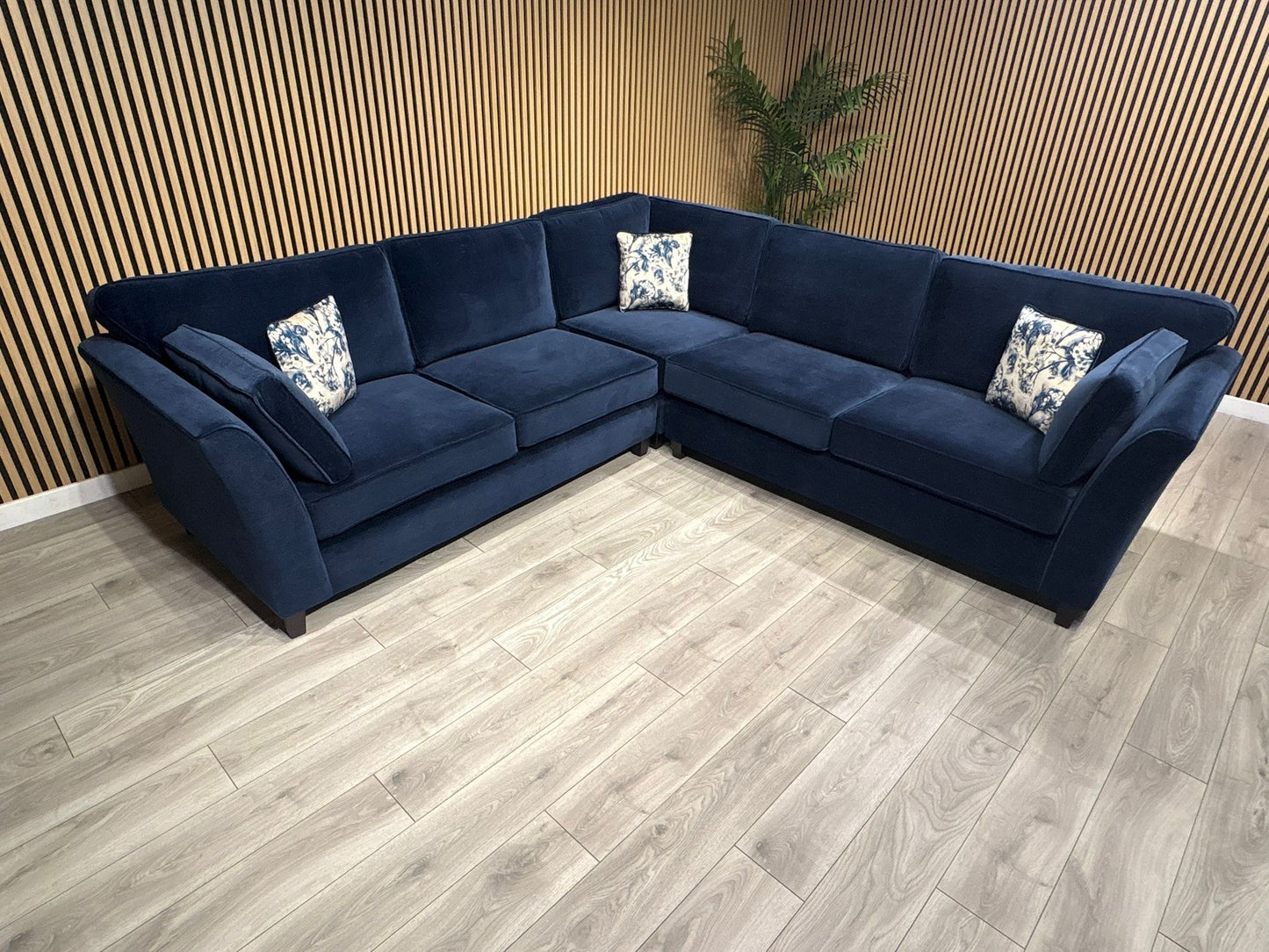 Furniture Village SASHA Fabric Large Corner Sofa ( 3 Corner 3 ) - RRP £3,495