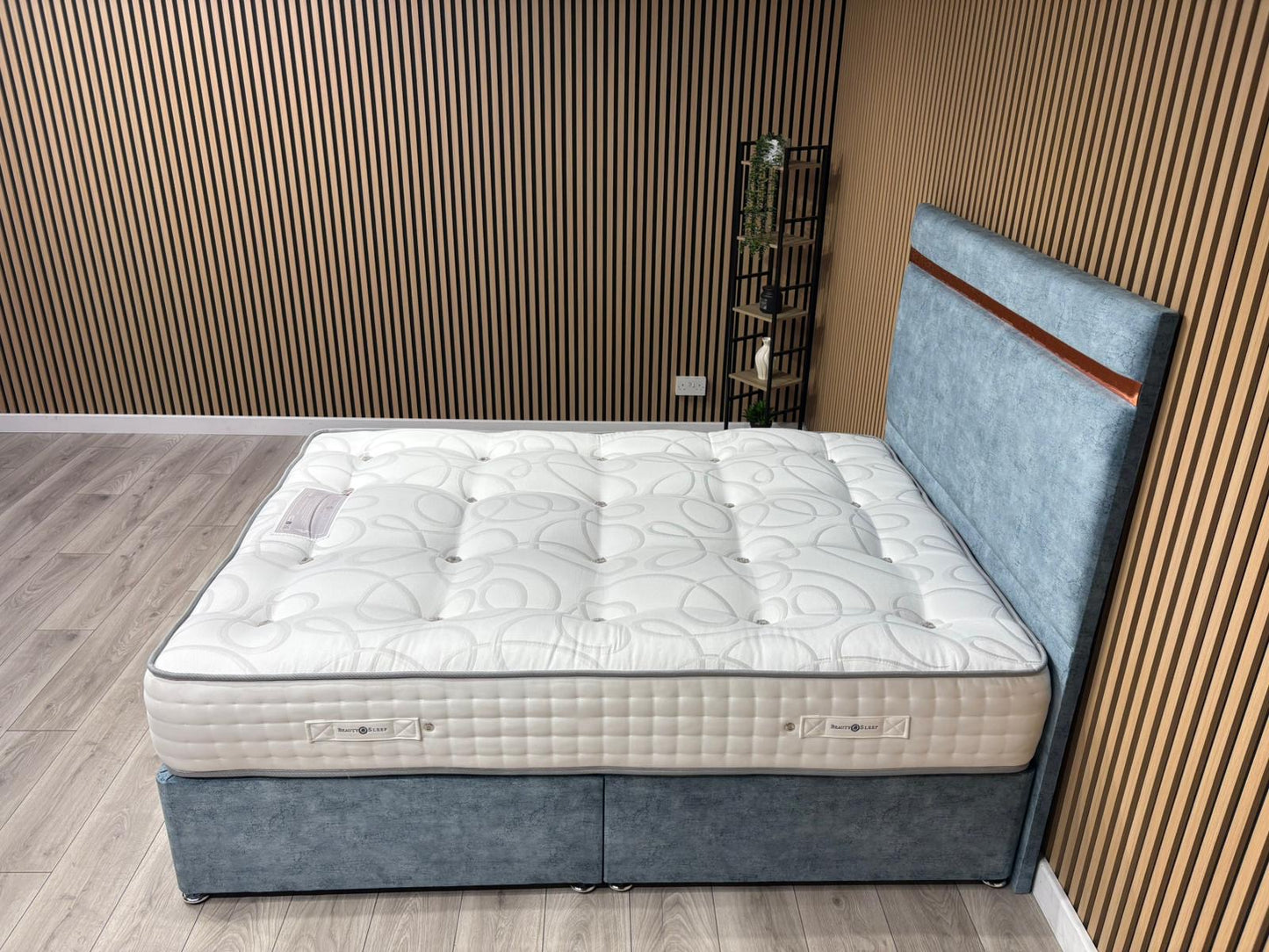 Elegant 3000 Pocket Divan Bed Set + Headboard. Available in all sizes