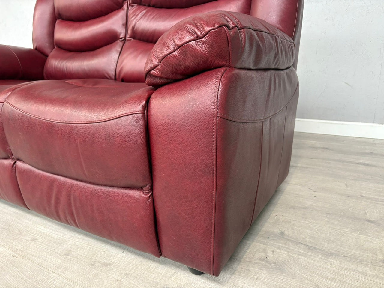 OakFurnitureLand Static Leather 2 Seater Sofa - RRP £1299