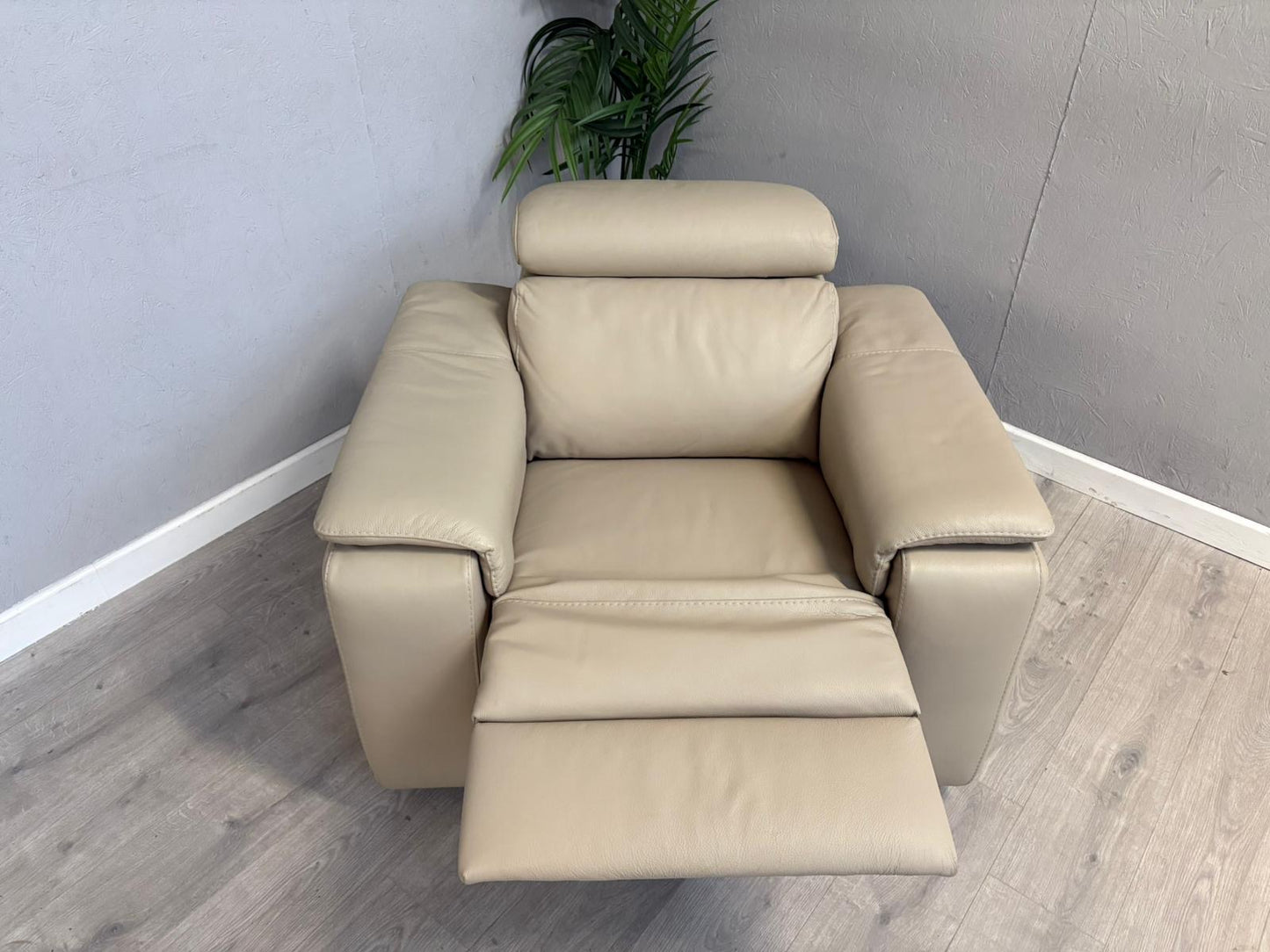 Furniture Village - Nicoletti Davide Leather Power Recliner Chair - RRP £1995