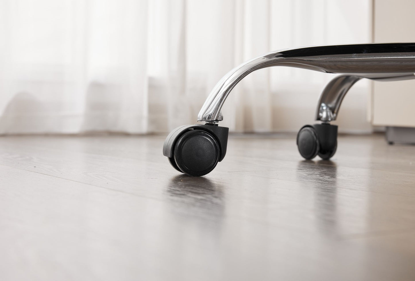 Prime Mesh Grey White Office Chair