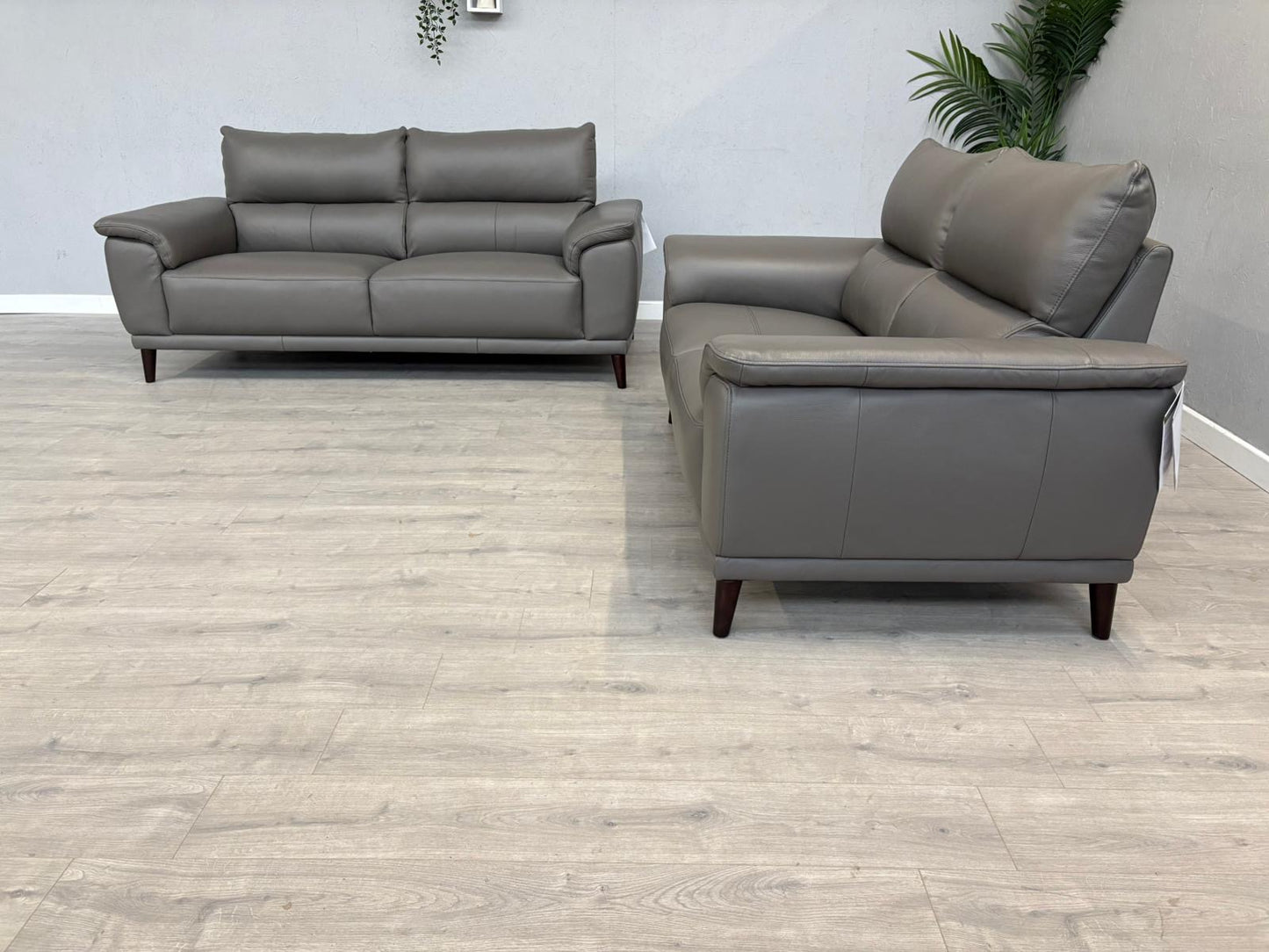 Furniture Village - Morgan 3 Seater + 2 Seater Leather Sofa Set RRP £2890