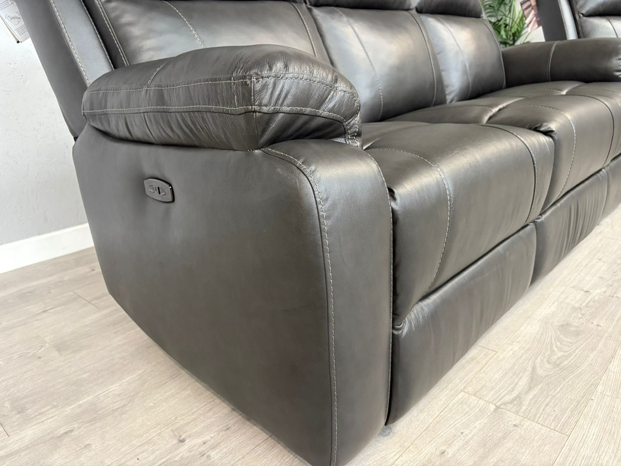 DFS Leather 3 Seater + 2 Seater Power Recliner Sofa Set - RRP £2598