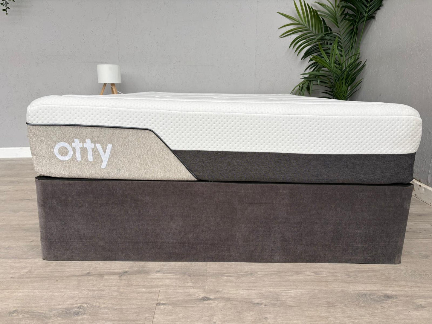 OTTY Pure Hybrid 4000 Pocket Sprung 4'6 Double Mattress - RRP £899