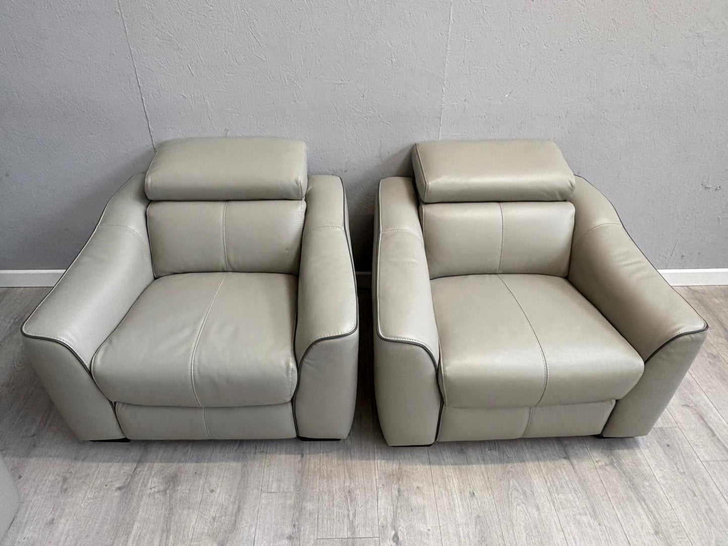 Furniture Village Elixir 3 Seater + 2 Armchairs Leather Power Recliner Sofa Set RRP £4785