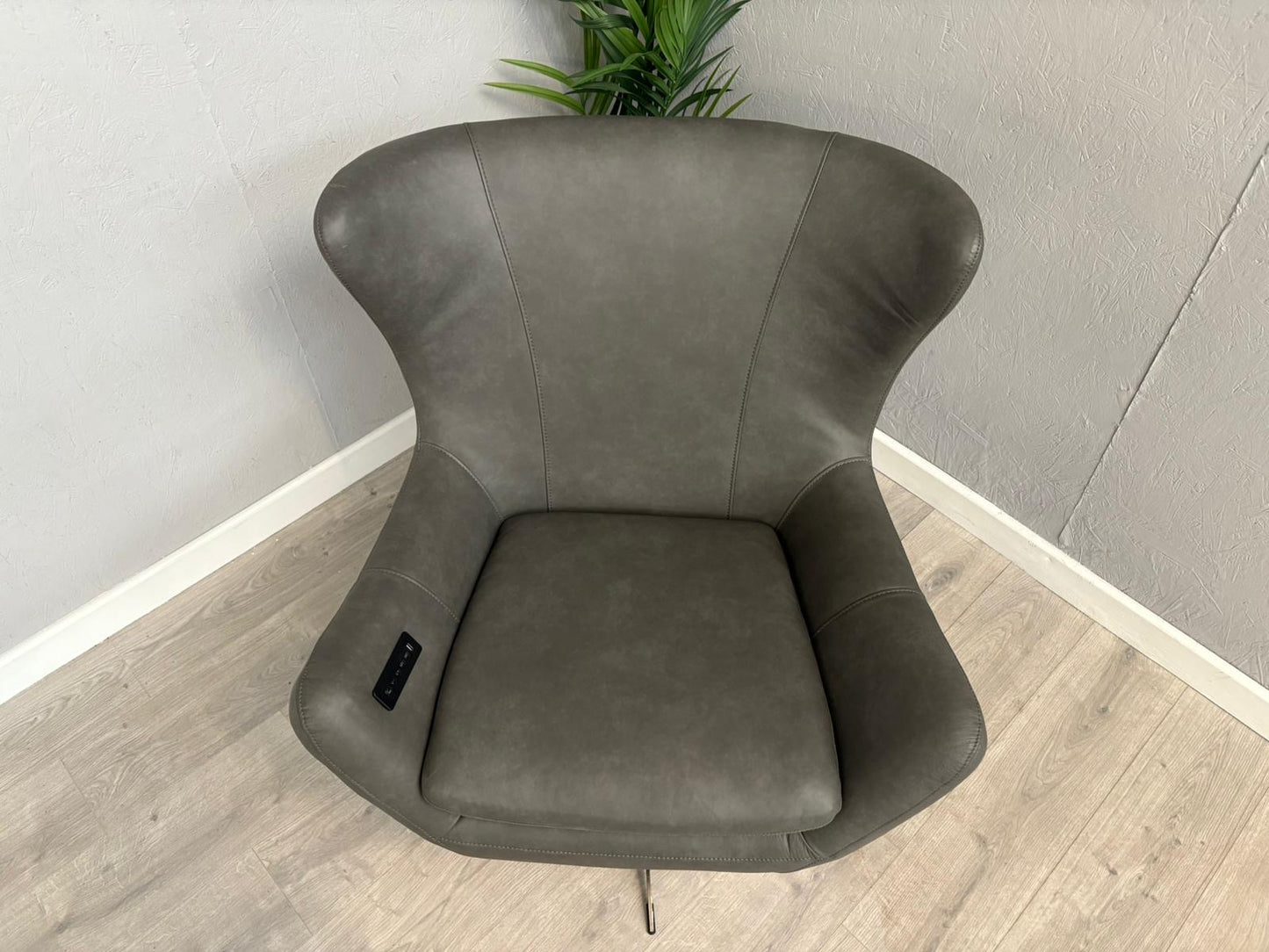 DFS - Rogan Express Swivel Music Chair - RRP £999