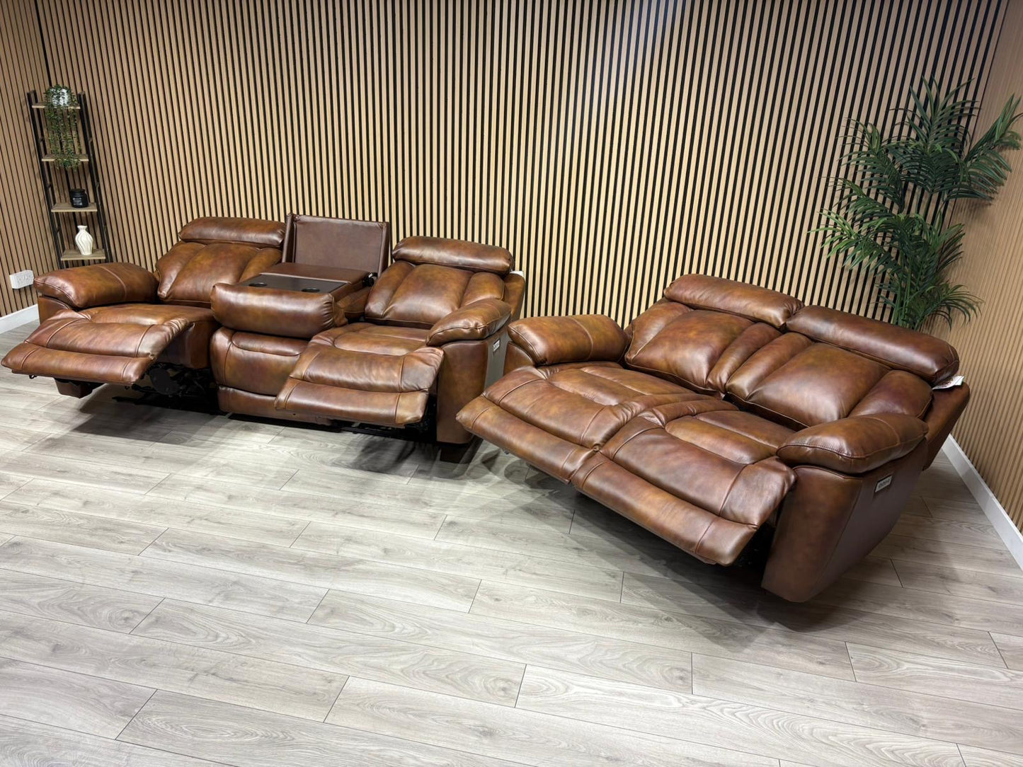 DFS Bravado Leather 3 Seater + 2 Seater Sofa Set, Power Recliners RRP: £3898