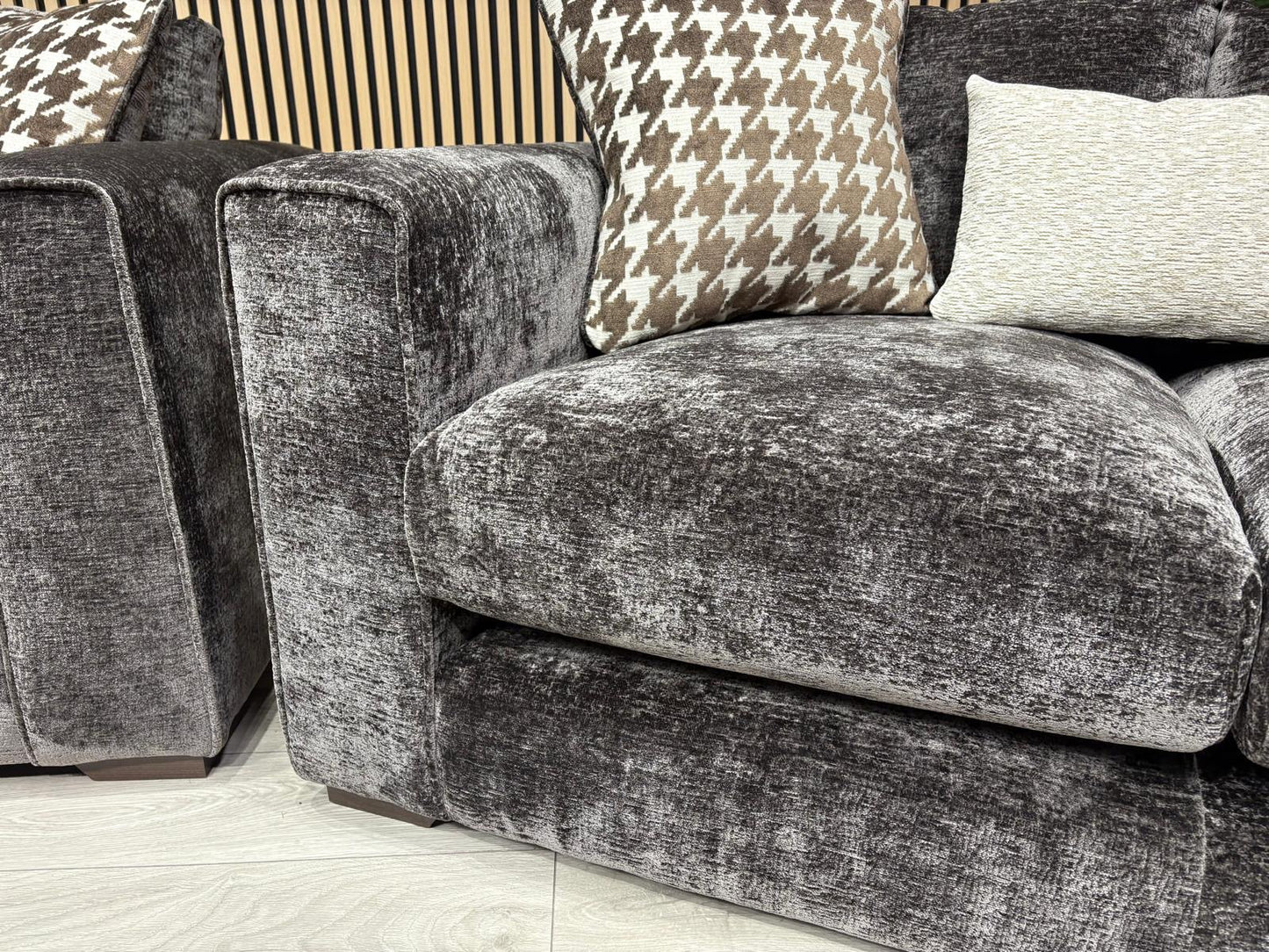 Ashley Manor ADISA 3 Seater + 2 Seater Sofa Set - RRP £2898